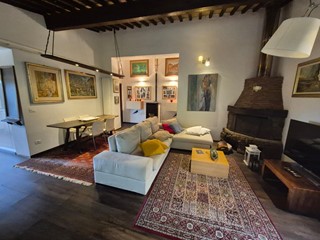 Casa di corte in Vendita a Livorno, zona Collinaia, 495'000&euro;, 180 m², arredato