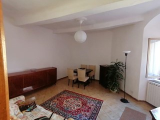 Trilocale in Vendita a Carrara, 85'000€, 45 m², arredato