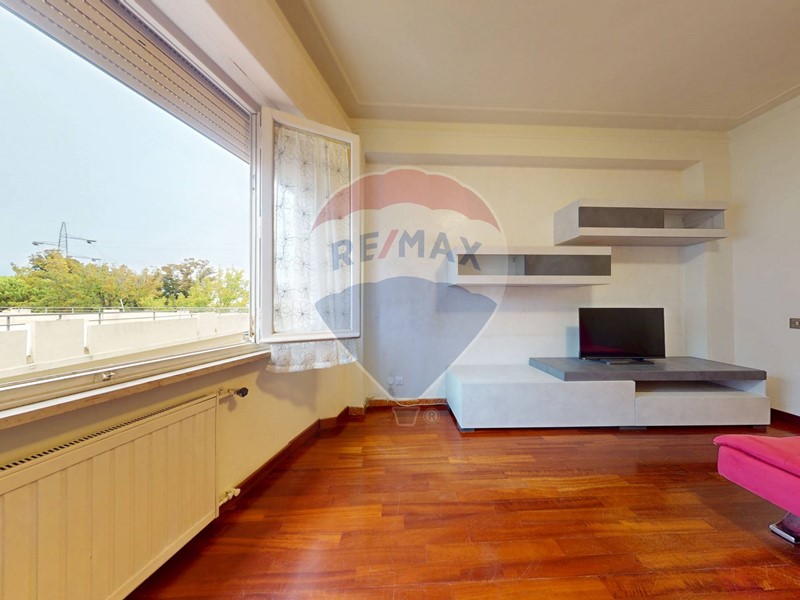 Appartamento in Vendita a Viareggio, 230'000€, 97 m²