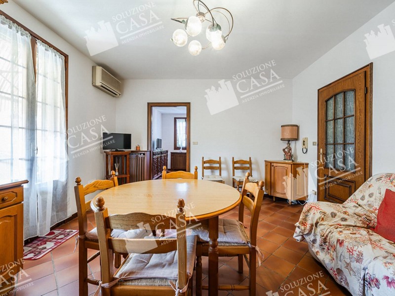 Casa Indipendente in Vendita a San Pietro in Casale, 292 m²