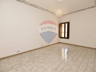 Casa Indipendente in Vendita a Caltagirone, 65'000€, 95 m²