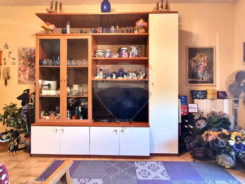 Trilocale in Vendita a Cecina, 185'000€, 70 m²