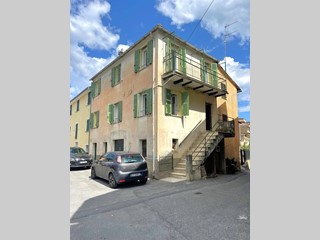 Rustico in Vendita a Borghetto d'Arroscia, 60'000€, 128 m²