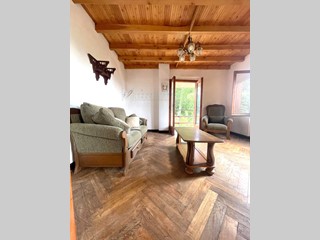 Casa Indipendente in Vendita a Mendatica, 70'000€, 80 m²