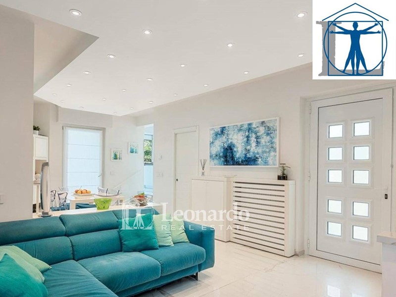 Villetta a schiera in Vendita a Montignoso, 1'500'000€, 180 m²