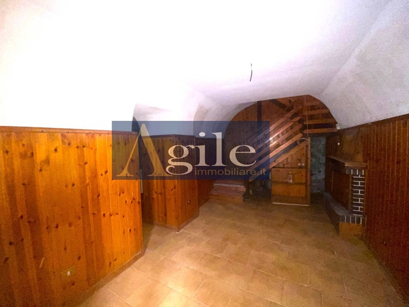 Appartamento in Vendita a Ripatransone, 70'000€, 75 m²