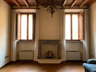 Casa Indipendente in Vendita a Mantova, 650'000&euro;, 426 m²
