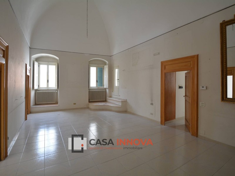Casa Indipendente in Vendita a Matera, 420'000€, 346 m²