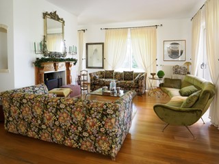 Villa in Vendita a Noicattaro, 700'000&euro;, 335 m²