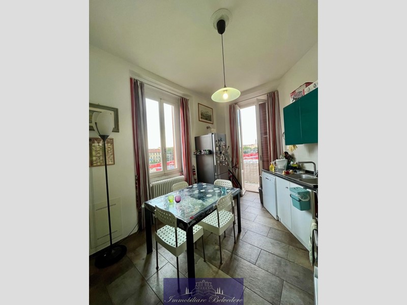 Quadrilocale in Vendita a Firenze, zona Campo di Marte, 465'000€, 102 m²