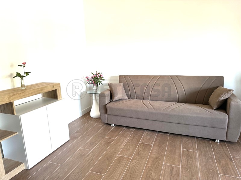 Bilocale in Affitto a Pescara, 696€, 55 m², arredato