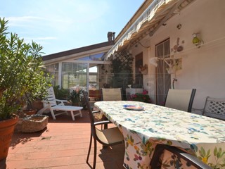 Appartamento in Vendita a Valdagno, 195'000€, 123 m², con Box