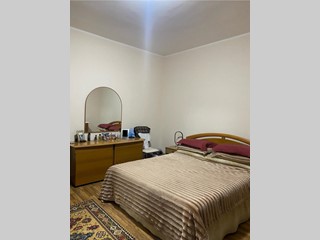 Trilocale in Vendita a Novara, 140'000€, 85 m², arredato