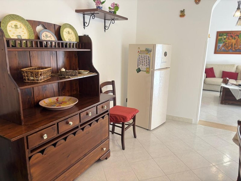 Appartamento in Vendita a Balestrate, 88'000€, 94 m², arredato