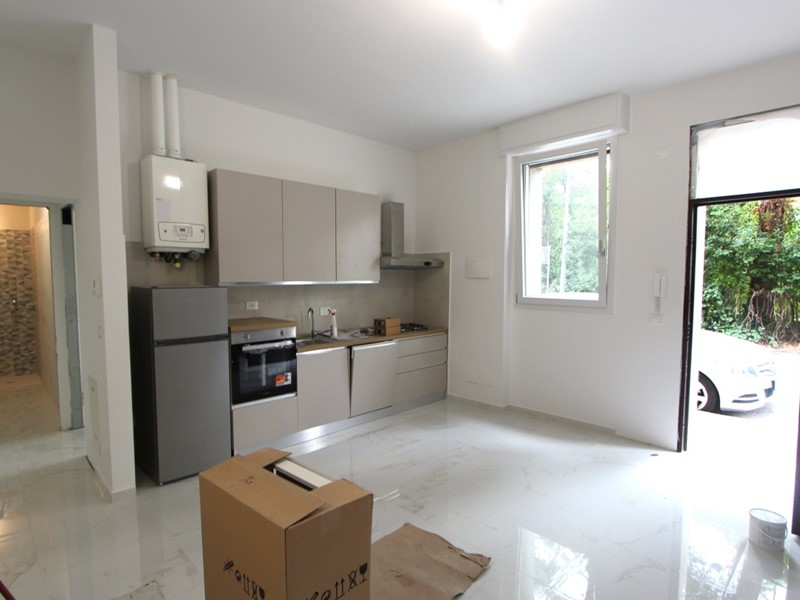 Quadrilocale in Vendita a Valsamoggia, zona Bazzano, 249'000€, 85 m², con Box