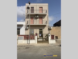 Trilocale in Vendita a Pachino, 67'000€, 80 m²