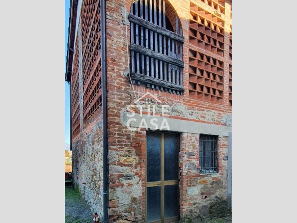 Casale in Vendita a Capannori, zona Santa Margherita, 55'000€, 50 m²