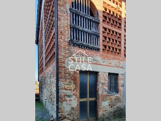 Casale in Vendita a Capannori, zona Santa Margherita, 55'000€, 50 m²