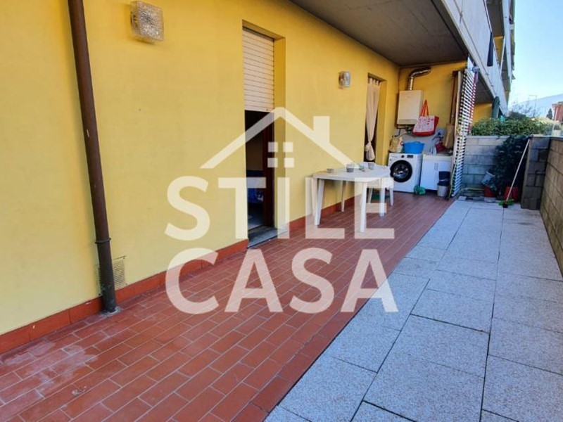 Trilocale in Vendita a Capannori, 155'000€, 70 m², arredato