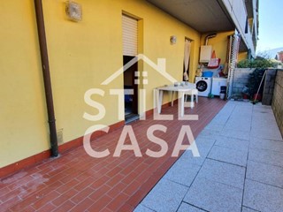 Trilocale in Vendita a Capannori, 155'000€, 70 m², arredato