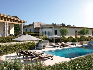 Villa in Vendita a Lazise, 1'100'000€, 220 m²