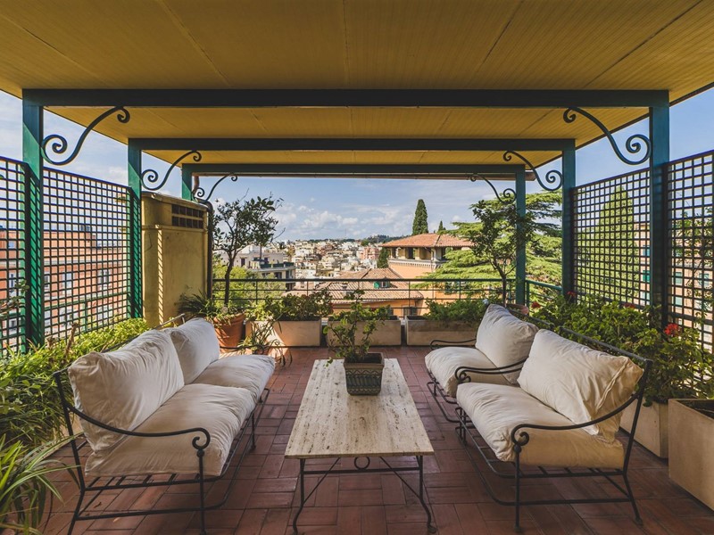 Attico in Vendita a Roma, 3'700'000€, 227 m²