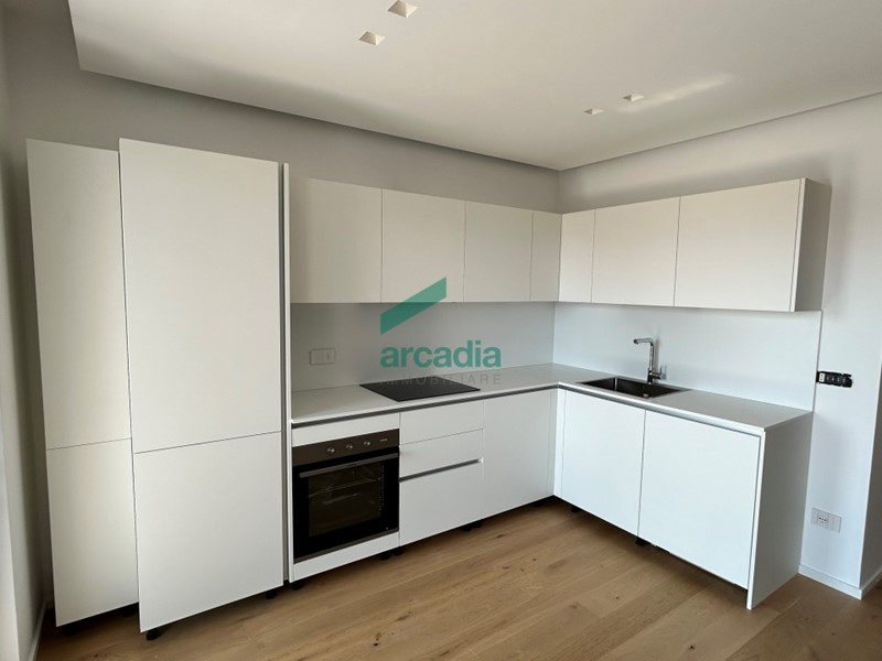 Bilocale in Affitto a Bari, zona San Pasquale, 1'000€, 60 m², arredato, con Box