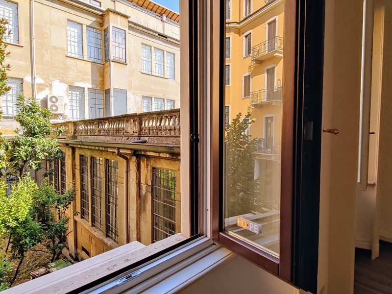 Appartamento in Affitto a Milano, 3'500€, 128 m²