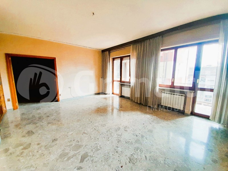 Appartamento in Vendita a Benevento, 175'000€, 130 m²