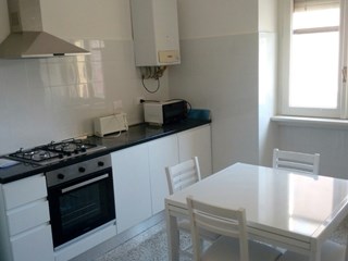 Trilocale in Affitto a Latina, zona piazza orazio/buozzi, 300€, 15 m², arredato