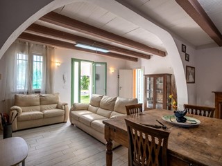 Casa Indipendente in Vendita a Cascina, zona Latignano, 308'000€, 165 m², con Box