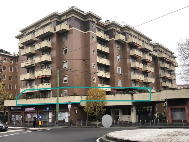 Quadrilocale in Vendita a Milano, 429'000€, 218 m², con Box