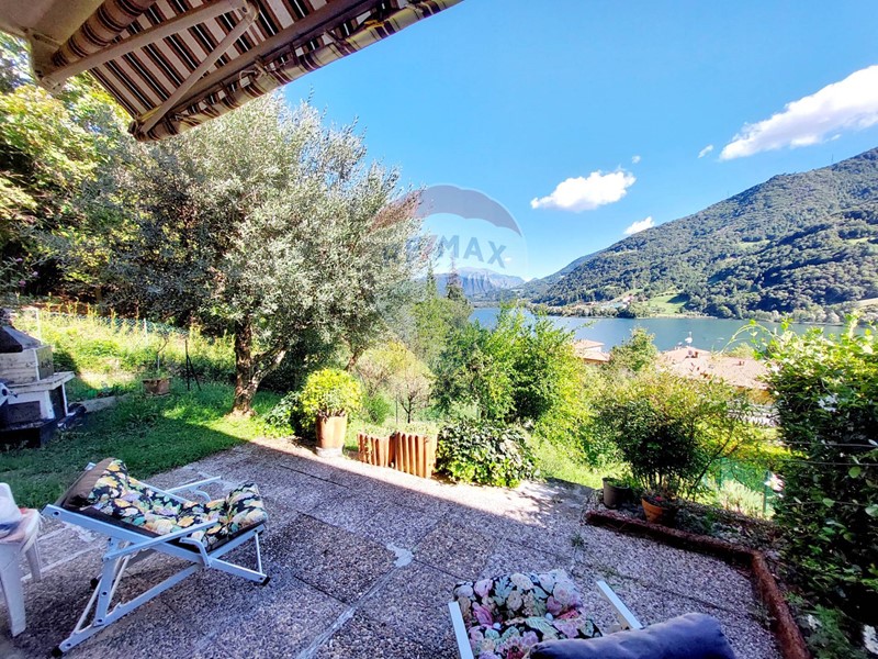 Trilocale in Vendita a Ranzanico, 145'000€, 130 m²