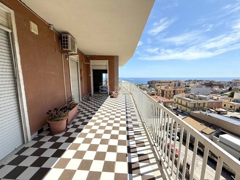 Quadrilocale in Vendita a Siracusa, 109'000&euro;, 150 m²
