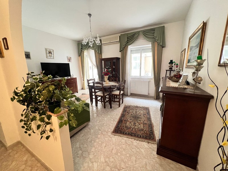 Quadrilocale in Vendita a Siracusa, 108'000&euro;, 102 m²