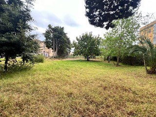Terreno edificabile in Vendita a Siracusa, 250'000€, 1100 m²