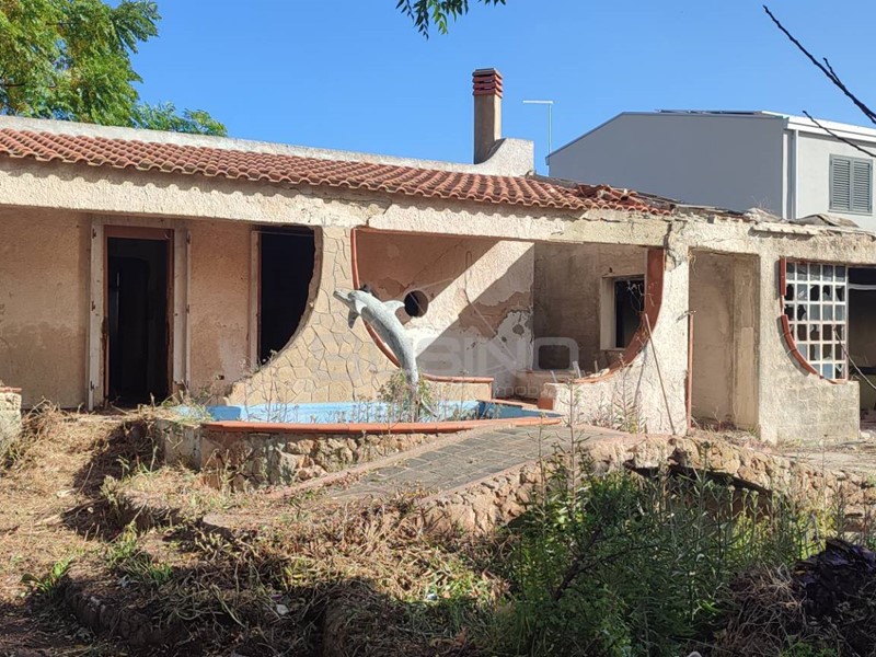 Villa in Vendita a Siracusa, 89'000&euro;, 90 m²