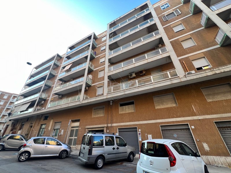 Quadrilocale in Vendita a Siracusa, 110'000&euro;, 130 m²