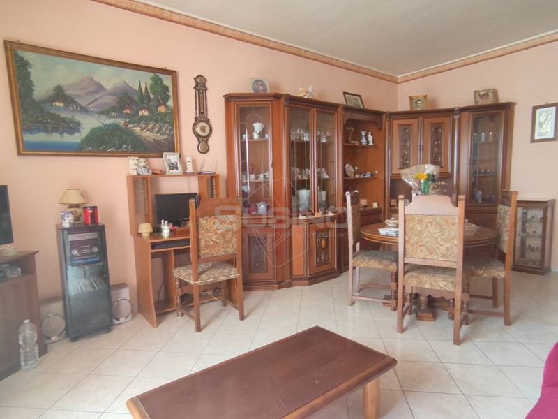 Trilocale in Vendita a Siracusa, 98'000&euro;, 116 m²