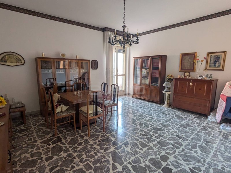 Trilocale in Vendita a Siracusa, 99'000&euro;, 91 m²