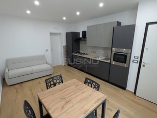 Bilocale in Vendita a Siracusa, 120'000&euro;, 58 m²