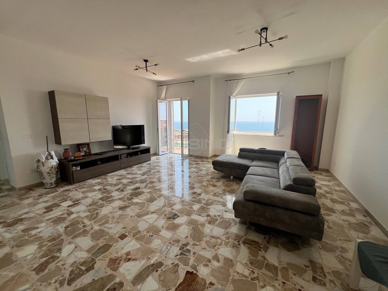 Quadrilocale in Vendita a Siracusa, 155'000&euro;, 168 m²