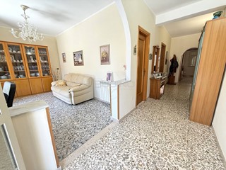 Trilocale in Vendita a Siracusa, 98'000&euro;, 95 m²