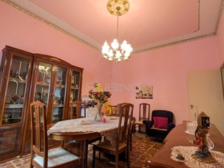 Trilocale in Vendita a Floridia, 78'000€, 99 m²