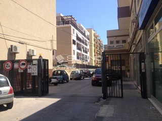 Immobile commerciale in Vendita a Siracusa, 90'000&euro;, 500 m²