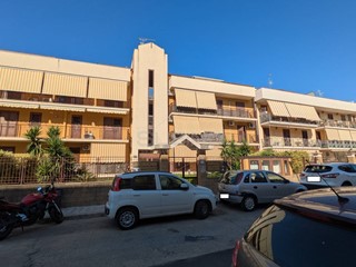 Quadrilocale in Vendita a Floridia, 110'000€, 91 m²