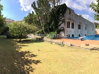 Villa in Vendita a Siracusa, 500'000&euro;, 612 m²