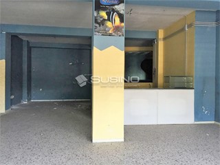 Immobile commerciale in Vendita a Siracusa, 135'000&euro;, 180 m²