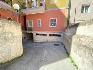 Box in Vendita a Siracusa, 30'000&euro;, 20 m²