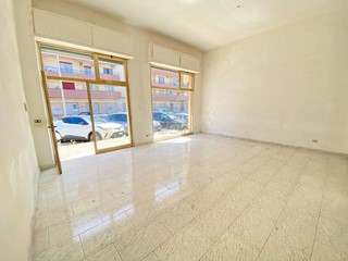 Ufficio in Vendita a Siracusa, 145'000&euro;, 140 m²